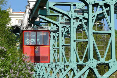 Schwebebahn in Dresden Loschwitz